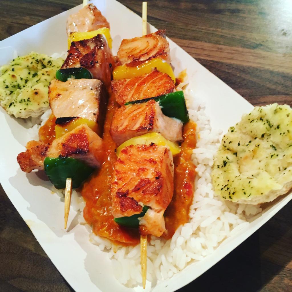 Vintage Food Truck Specialising In Bespoke Menu Offerings