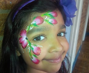 Professional Face Painting - Sparkle glitter designs & awesome Superheroes