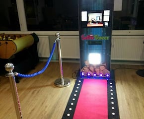Spectacular Selfie Tower Pod Bringing Joy & Smiles to Your Event