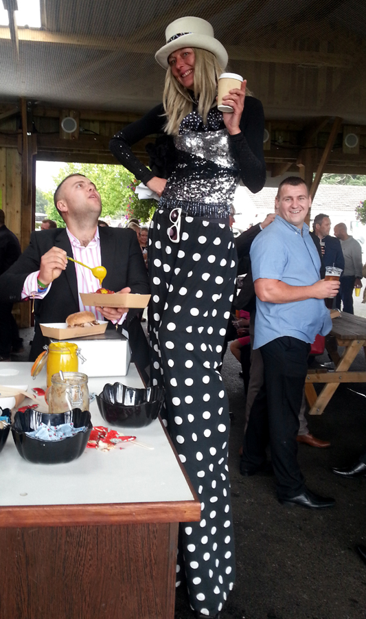 Ladies' Day at the Races Stilt Walker