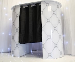 Brighten Your Party with Our Enclosed Photo Booth