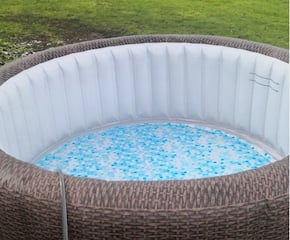 Inflatable Up To 7 Person Hot Tub