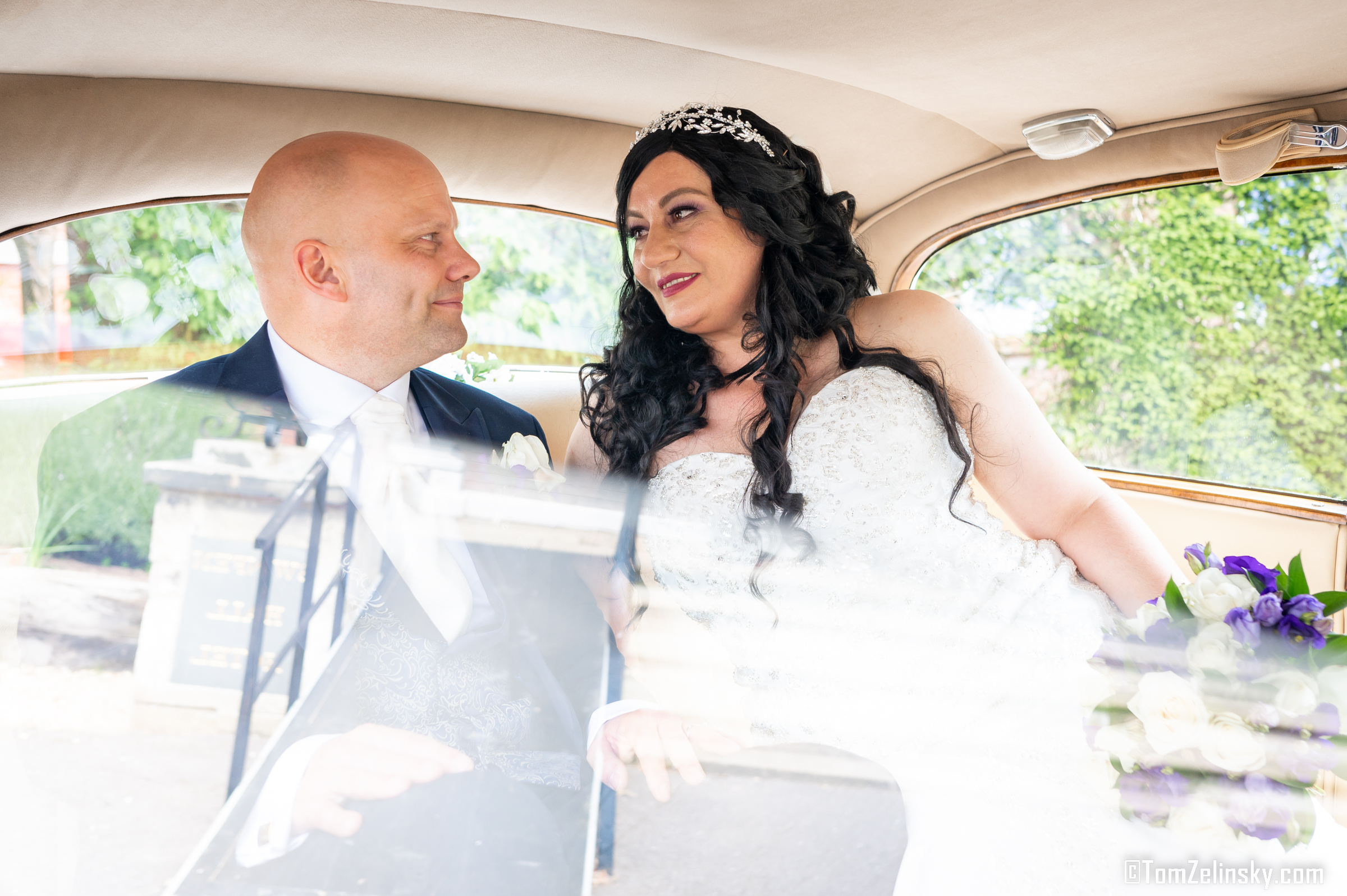 Candid - without posing - natural wedding photography