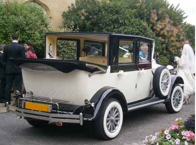 Travel in Classic Style in "Victoria" a Stunning Imperial Viscount