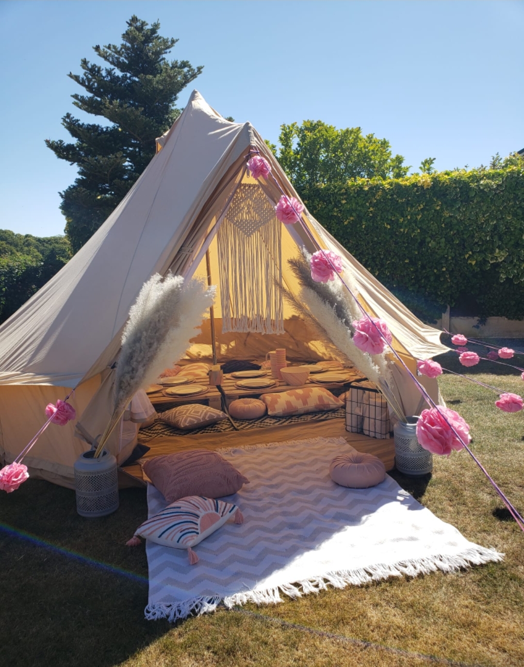 4m Cream Canvas Bell Tent Boho With Picnic Set Up