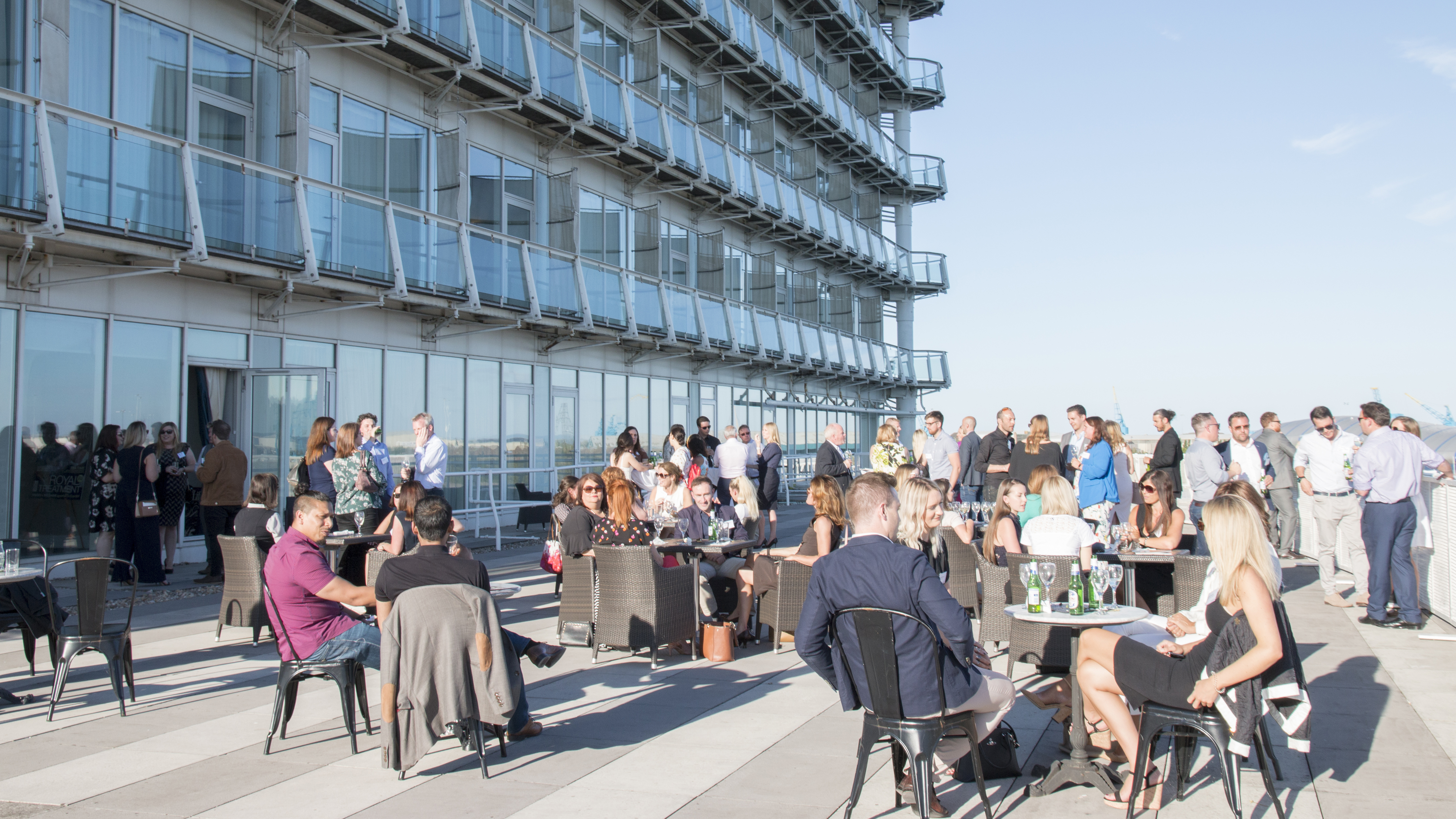 Easy-Going & Friendly Event Photos by Nuria