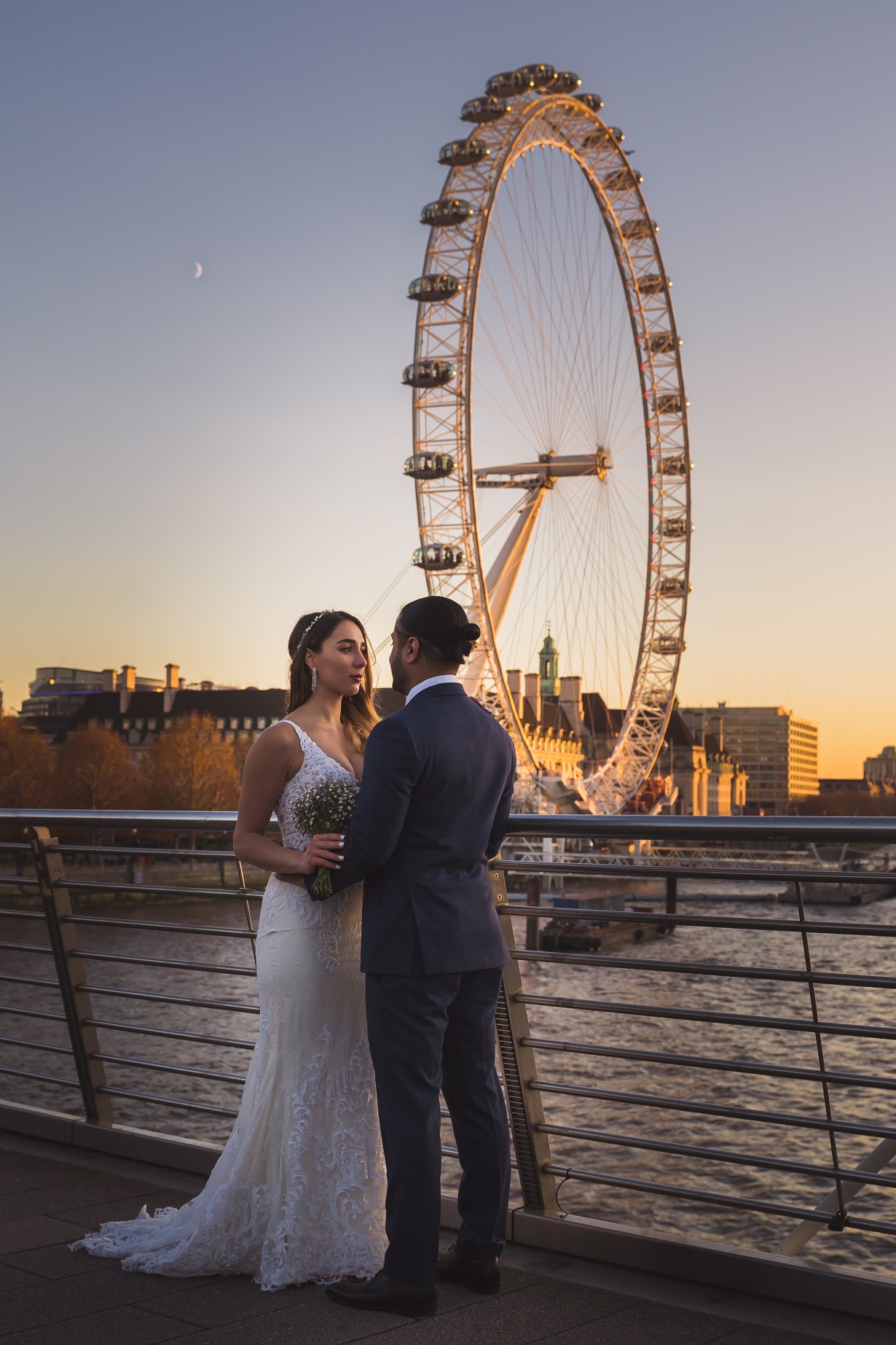 Experienced & Highly Creative Wedding Photographer