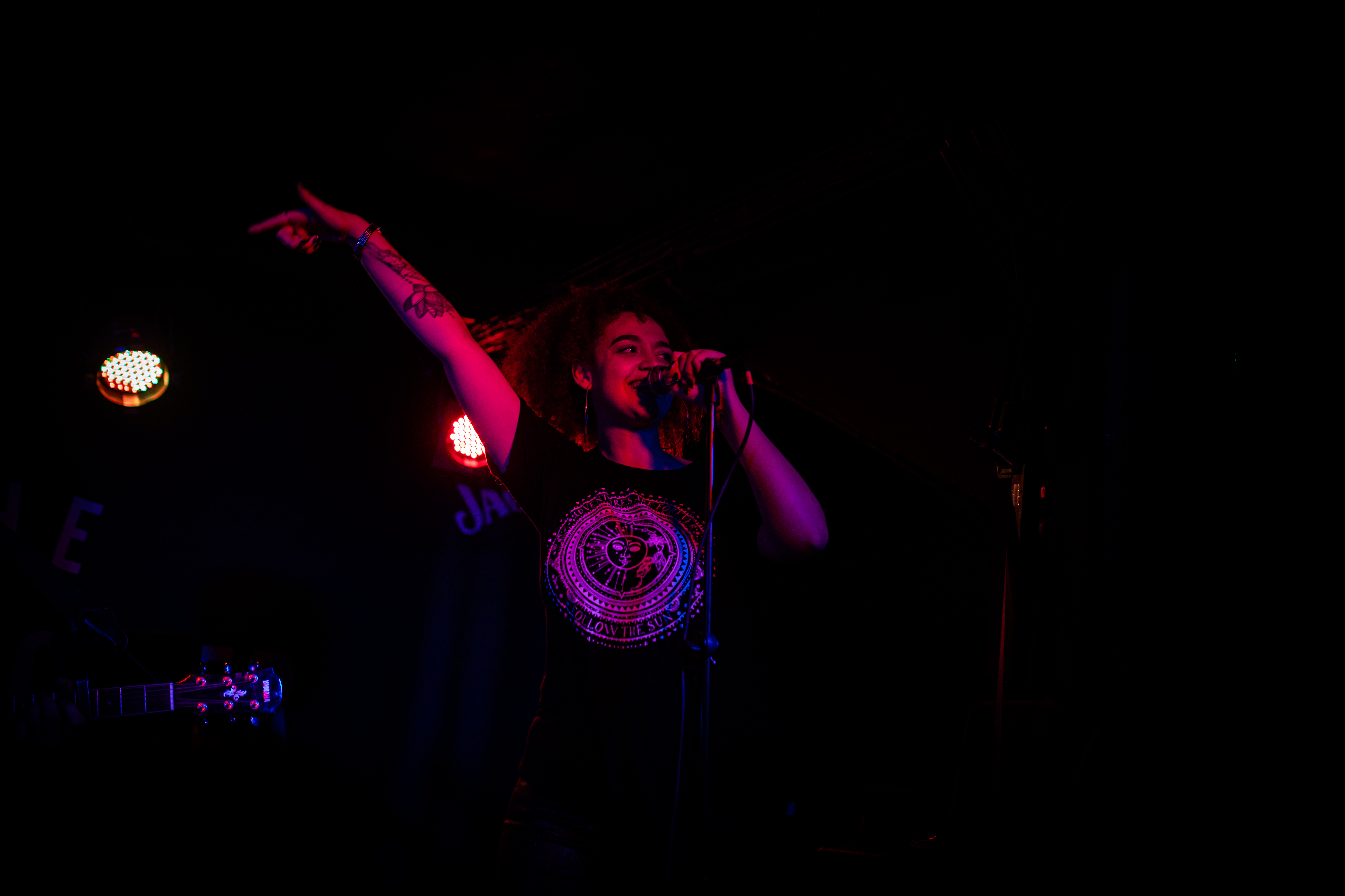 Robyn Gordon Create Perfect Atmosphere with Range of Genres