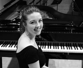 Classically Trained Pianist Emily Owen