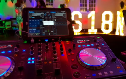 Beatz Karaoke Party & Disco by DJ Simon