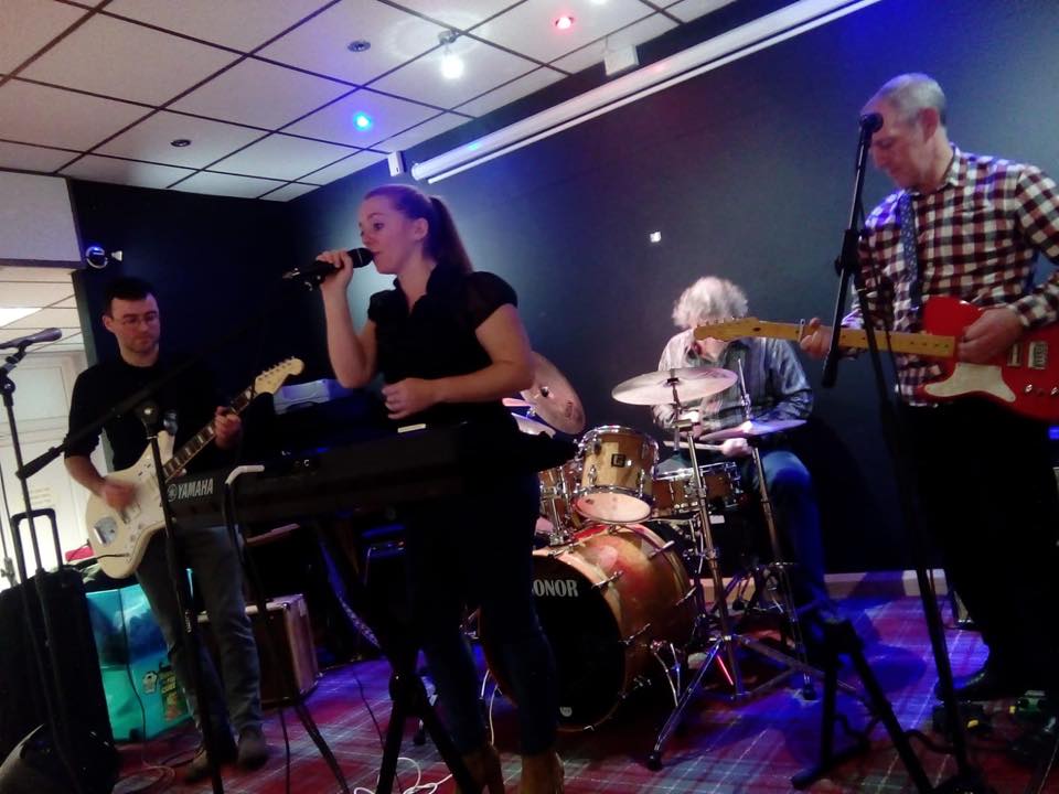 Lively Upbeat Covers Band 'Montage'