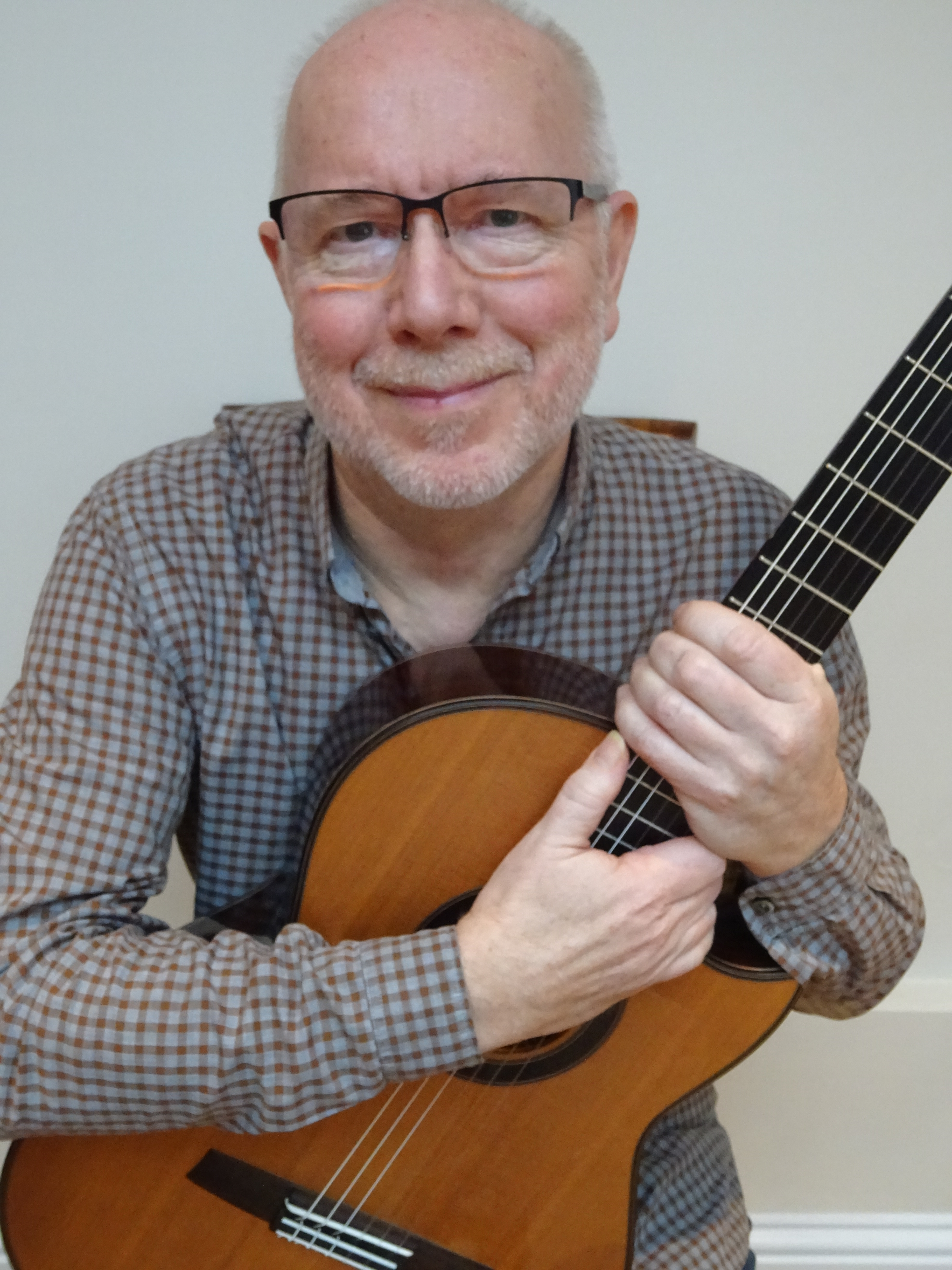 Steve Franks Playing the Spanish Guitar