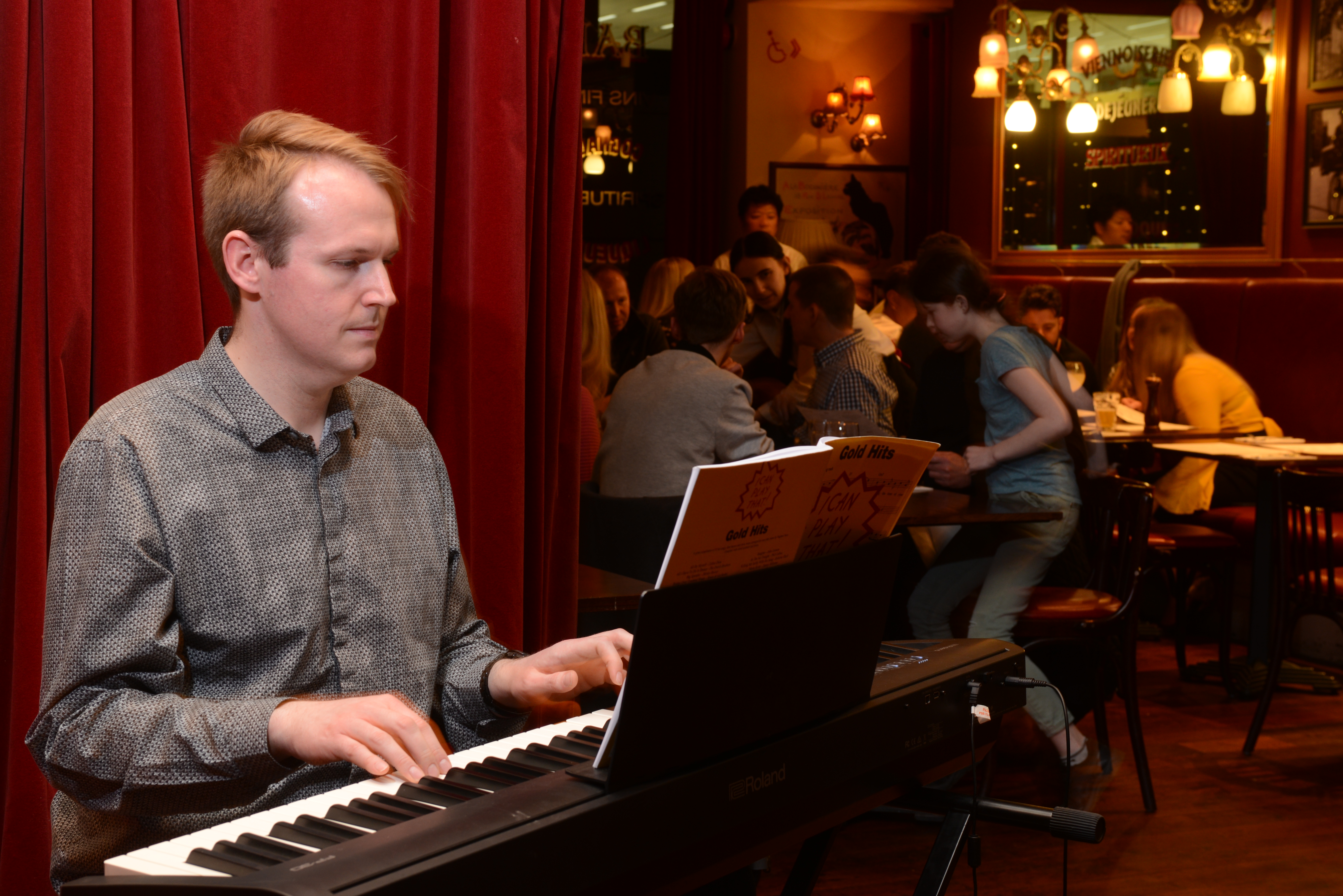 David Cartmell Play Music that Spans all Genres