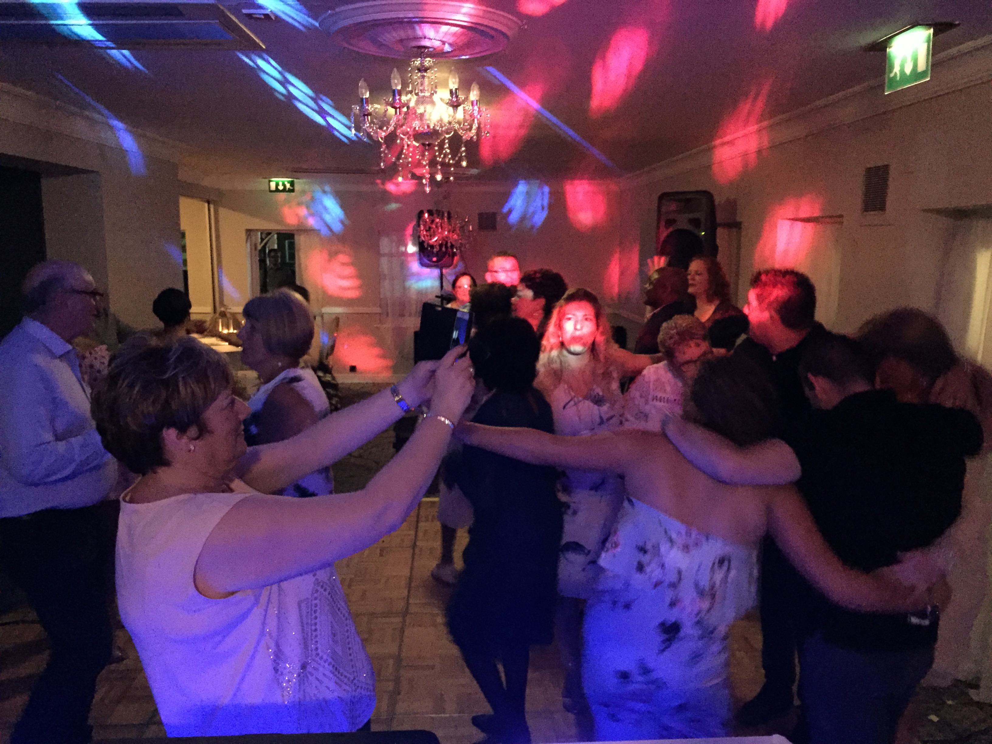 DJ Glynn Keep Your Dance Floor Flowing All Night