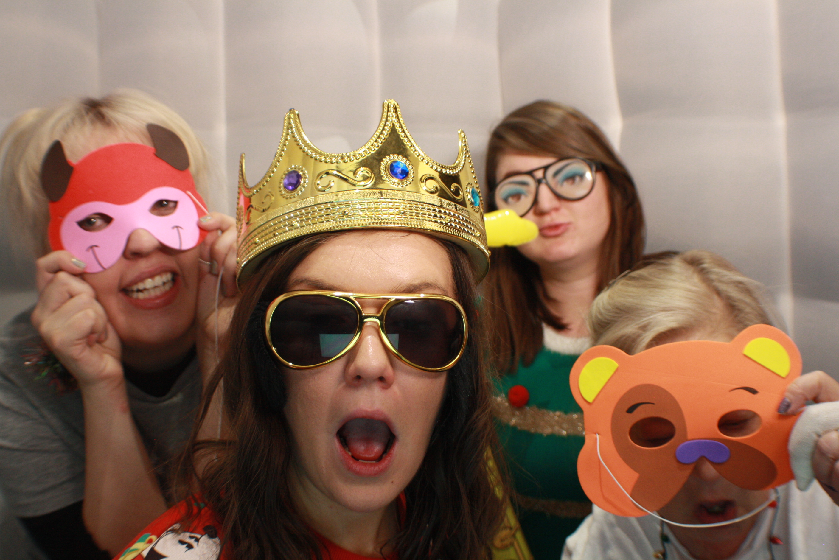 Camera Cabin Party Photo Booth