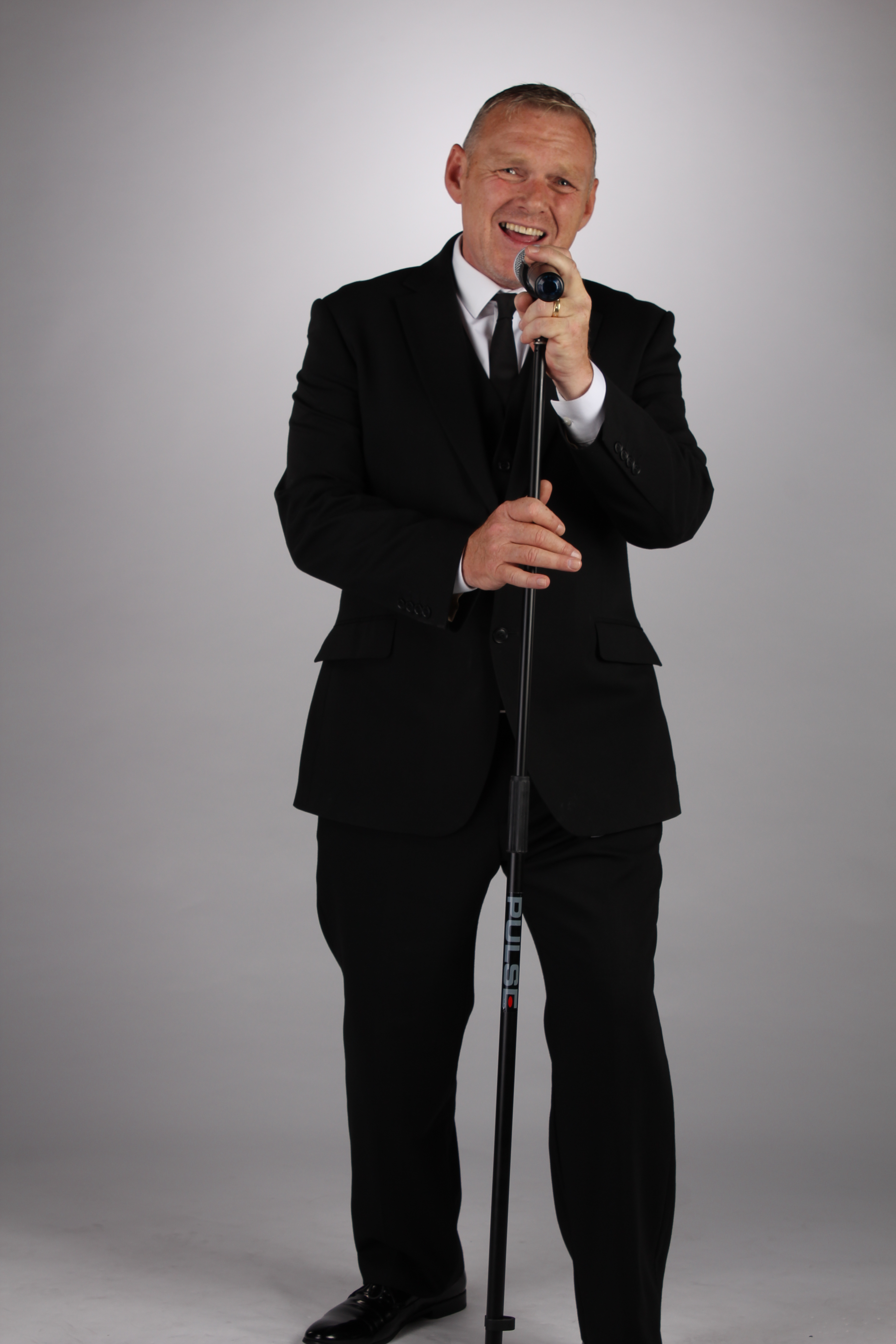 Brilliant Tribute to Soul & Motown with PJ Stokes