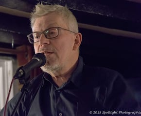 Cockney Style Singing Guitarist Pat Jacobs