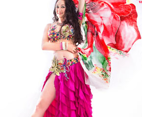 Belly Dance & Mehndi Show For Your Guests To Dance & Break The Ice