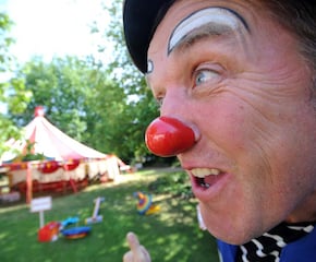 Awesome Circus Family Clown Show