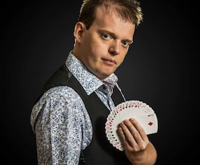 Walkabout Paul Dawson Magician Will Burn Your Guests Mind