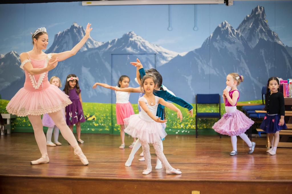 Kid's Ballet Party Performance with Games & Mini Class