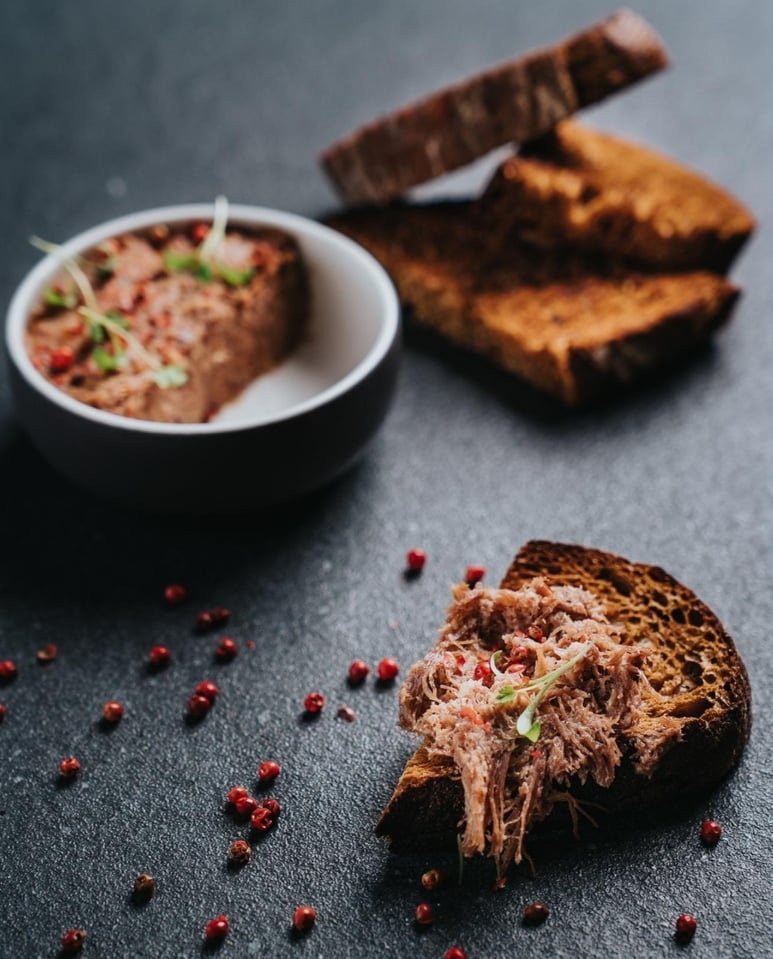 3-Course Meal for Meat Lovers with Mixed Grill Sharing Boards