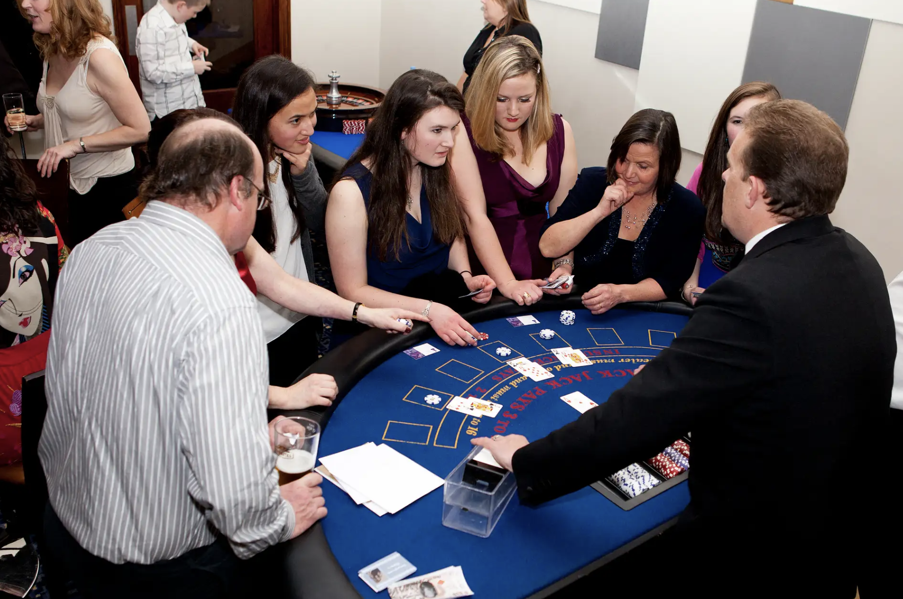 Bring the Thrill & Excitement with Blackjack & Roulette Tables