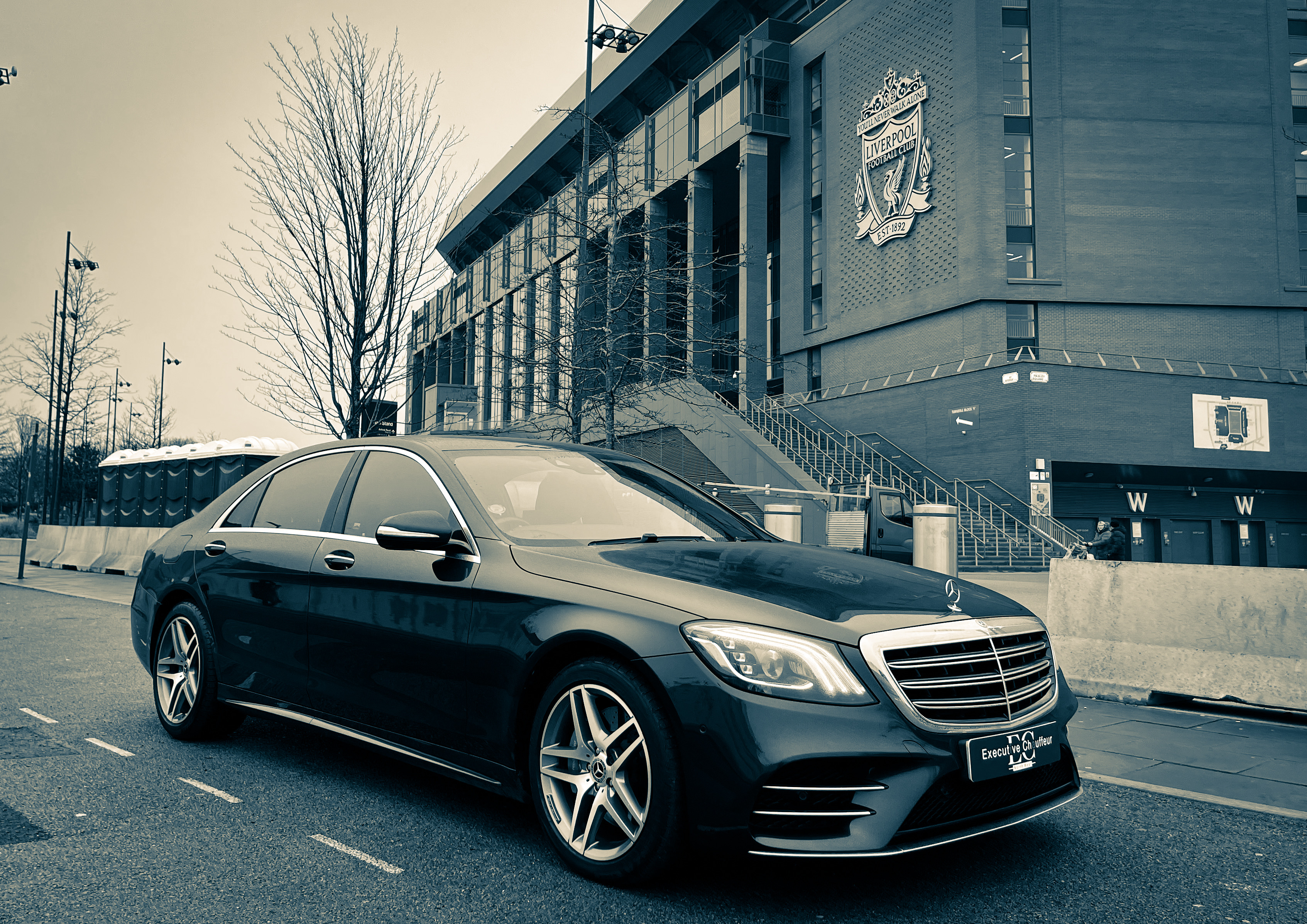 Luxury Chauffeur Driven Mercedes S Class