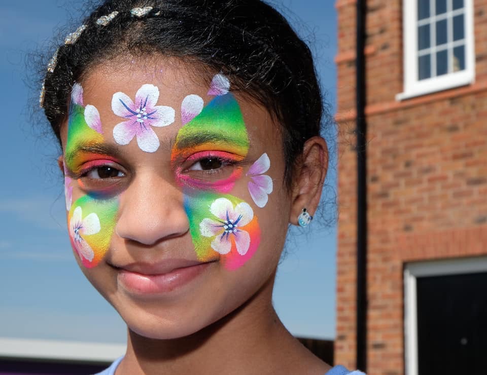 Friendly & Professional Facepainter