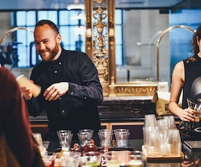 Professional Bartenders to Craft Your Favourite Cocktails