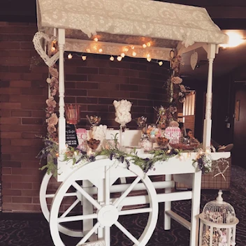 Dandy Candy Sweet Cart