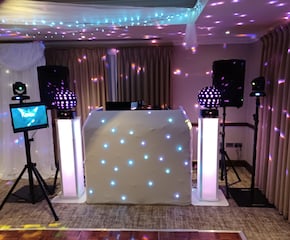 Karaoke DJ Nick Disco with Professional Setup