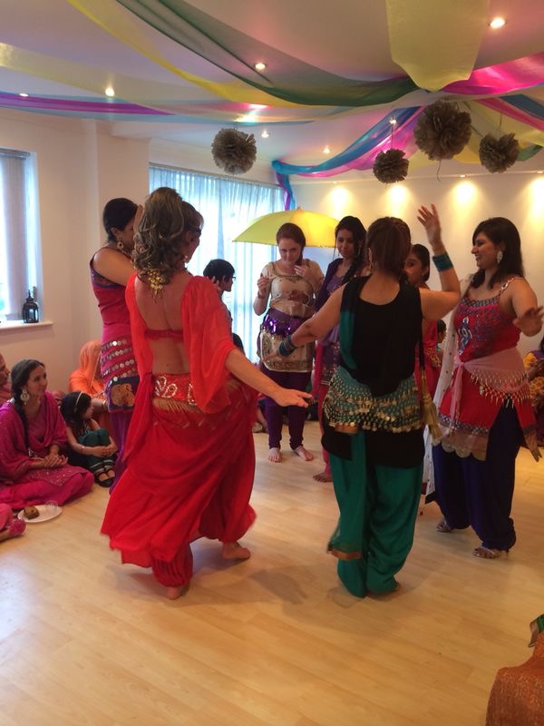 Belly Dance Experience with Professional Show & Tuition