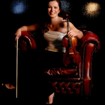 Felicity Broome-Skelton - Violinist