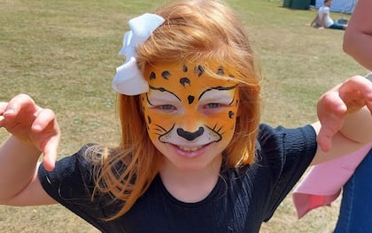 Face Painting & Glitter Bar For all Events And Parties