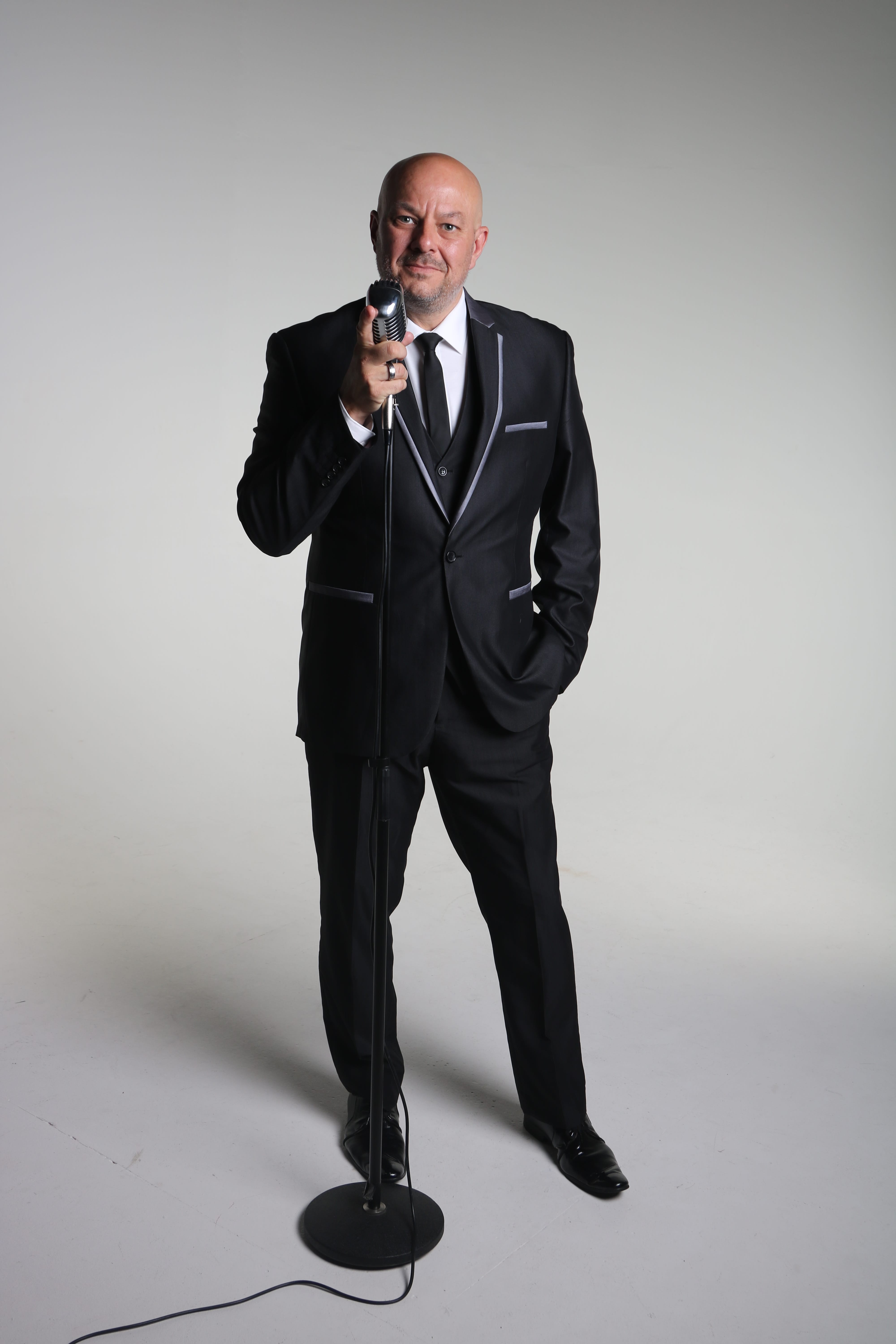 Rob Keen Perfoms Sinatra to Buble, Rat Pack & Swing show