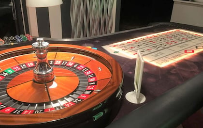 Luxury Fun Casino Roulette & Blackjack Table Games