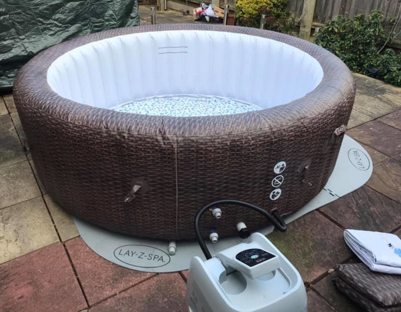 Fun & Relaxing Hot Tub