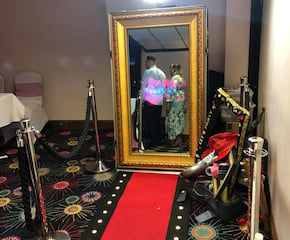 Amazing Magic Mirror with Props