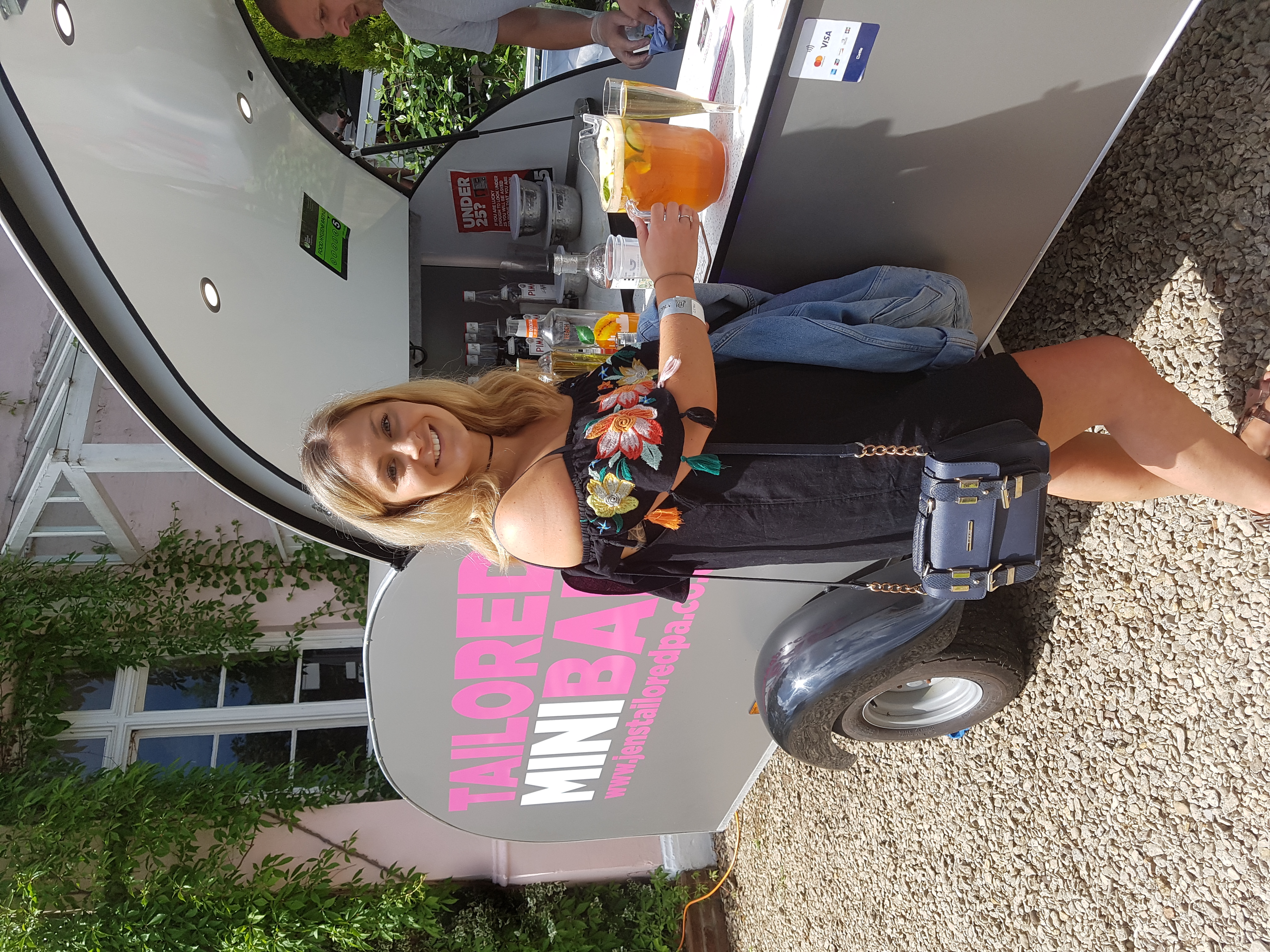 Jens Tailored Mini Mobile Bar