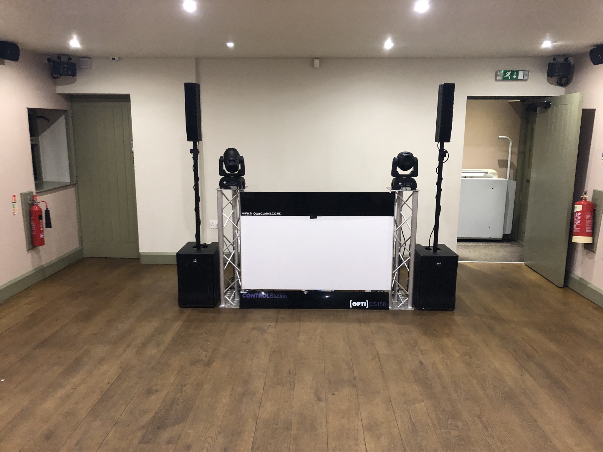 Bringing You Unforgettable Fun DJ Ollie Clarke