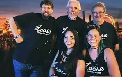 'Loose Connections' Party band playing a wide repertoire