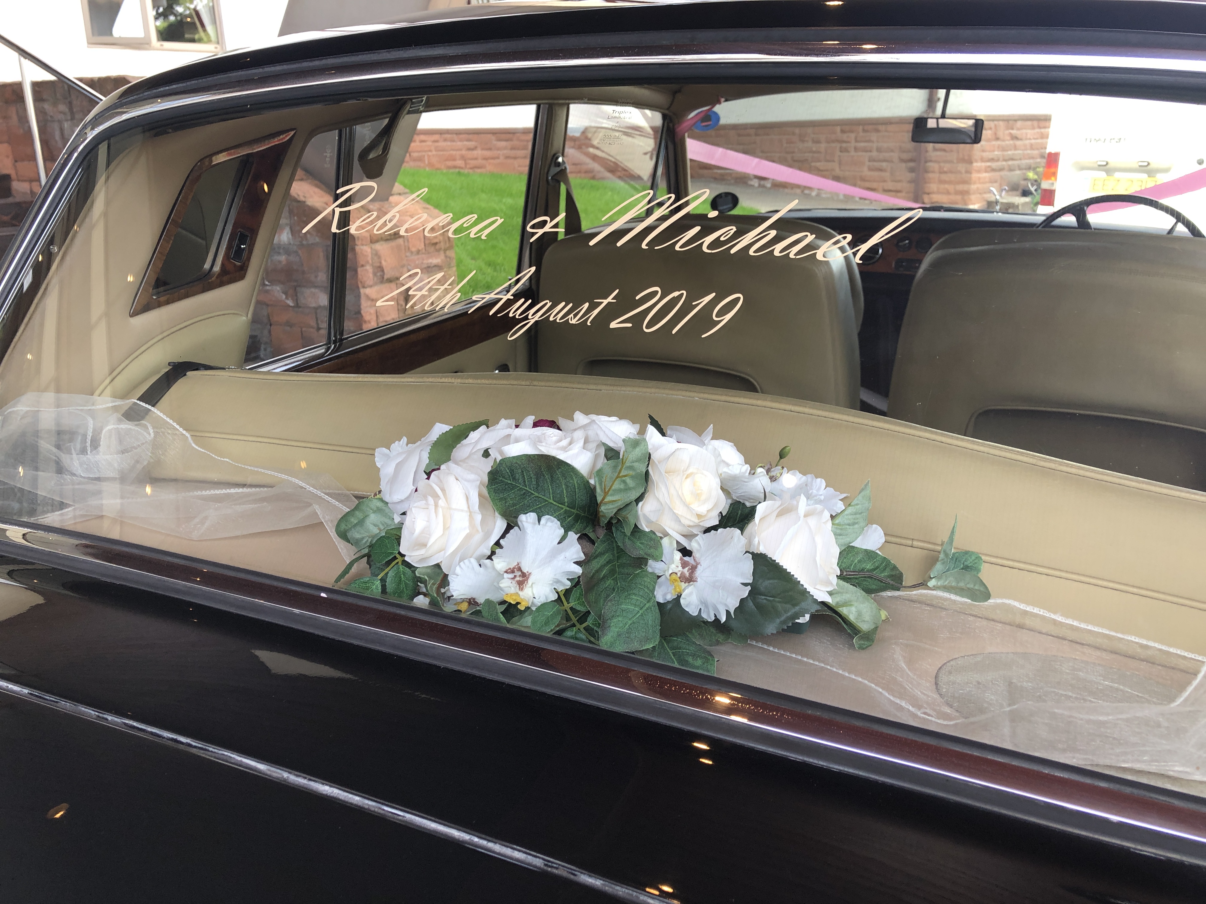 Classic Wedding 1970 Rolls Royce Silver Shadow in Black and Ivory