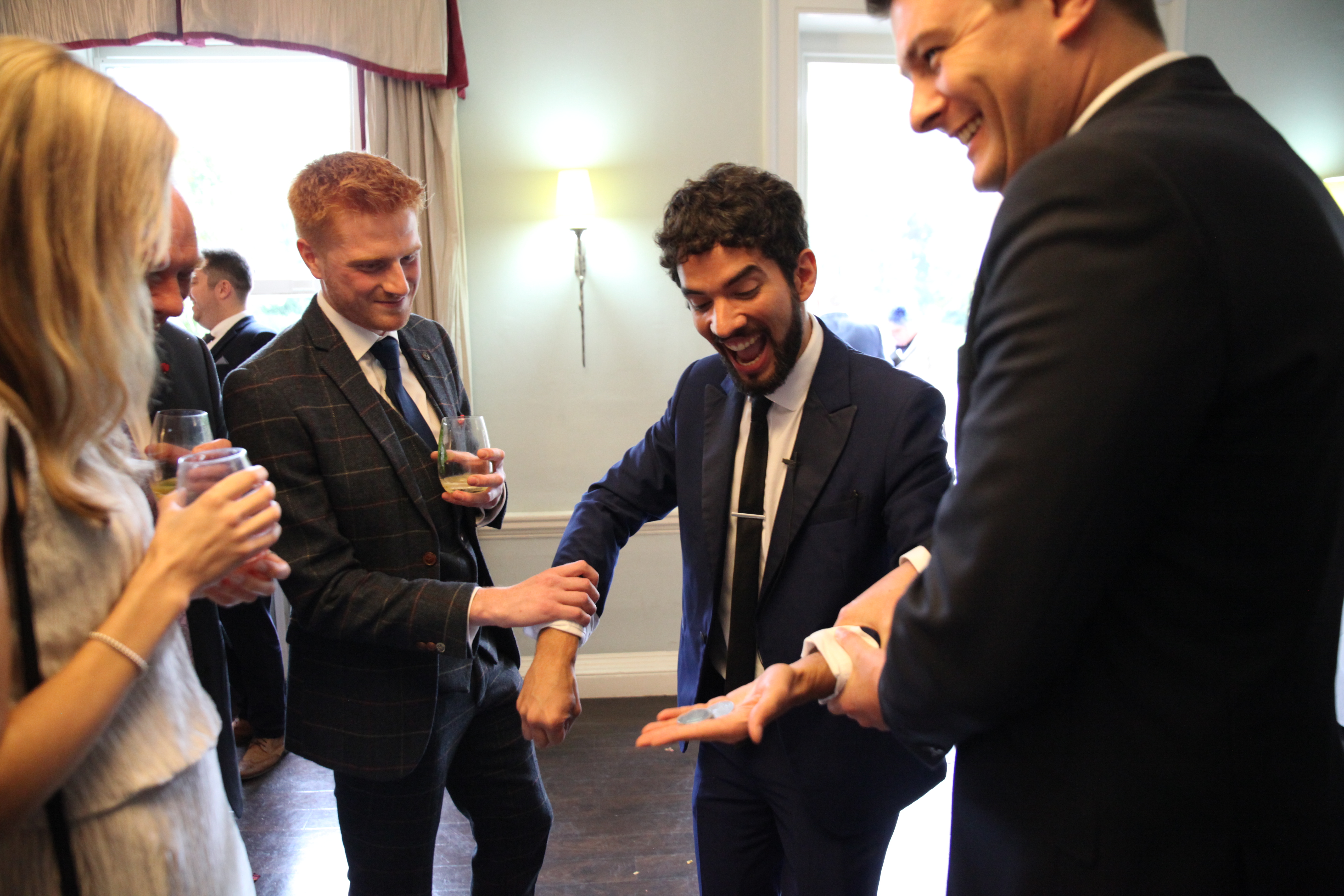 Master In His Craft - Magician Thomas Dixon