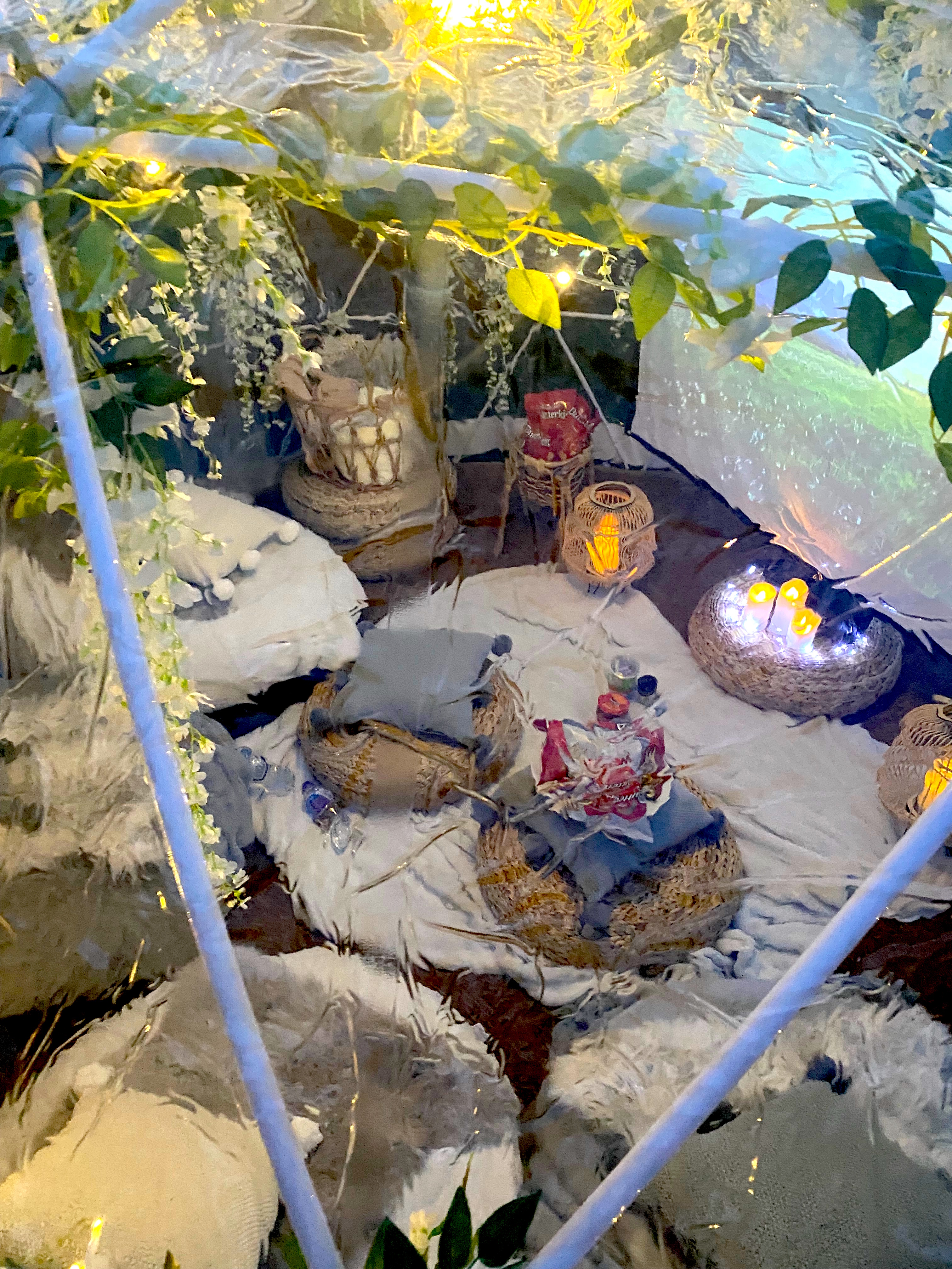 Luxury Movie Night Igloo Dome Overnight Hire