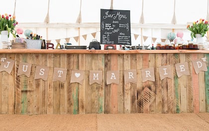 Rustic Styled Mobile Pop-Up Bar with Professional Staff