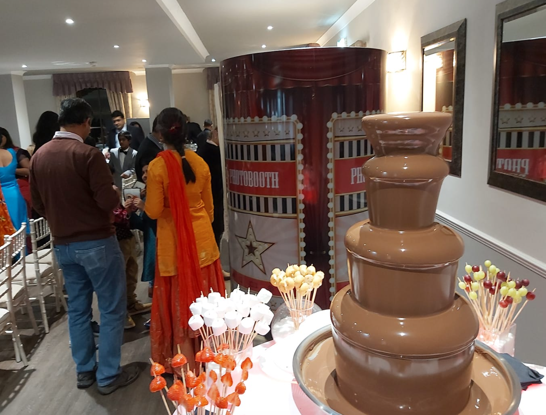 34" Chocolate Fountain Hire