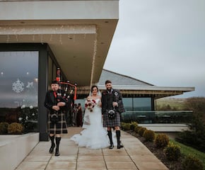 Professional Traditional Bagpiper to Set the Tone for Your Big Day