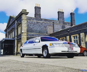 Arrive Like the "Star You Are" in Our Lincoln Limousines