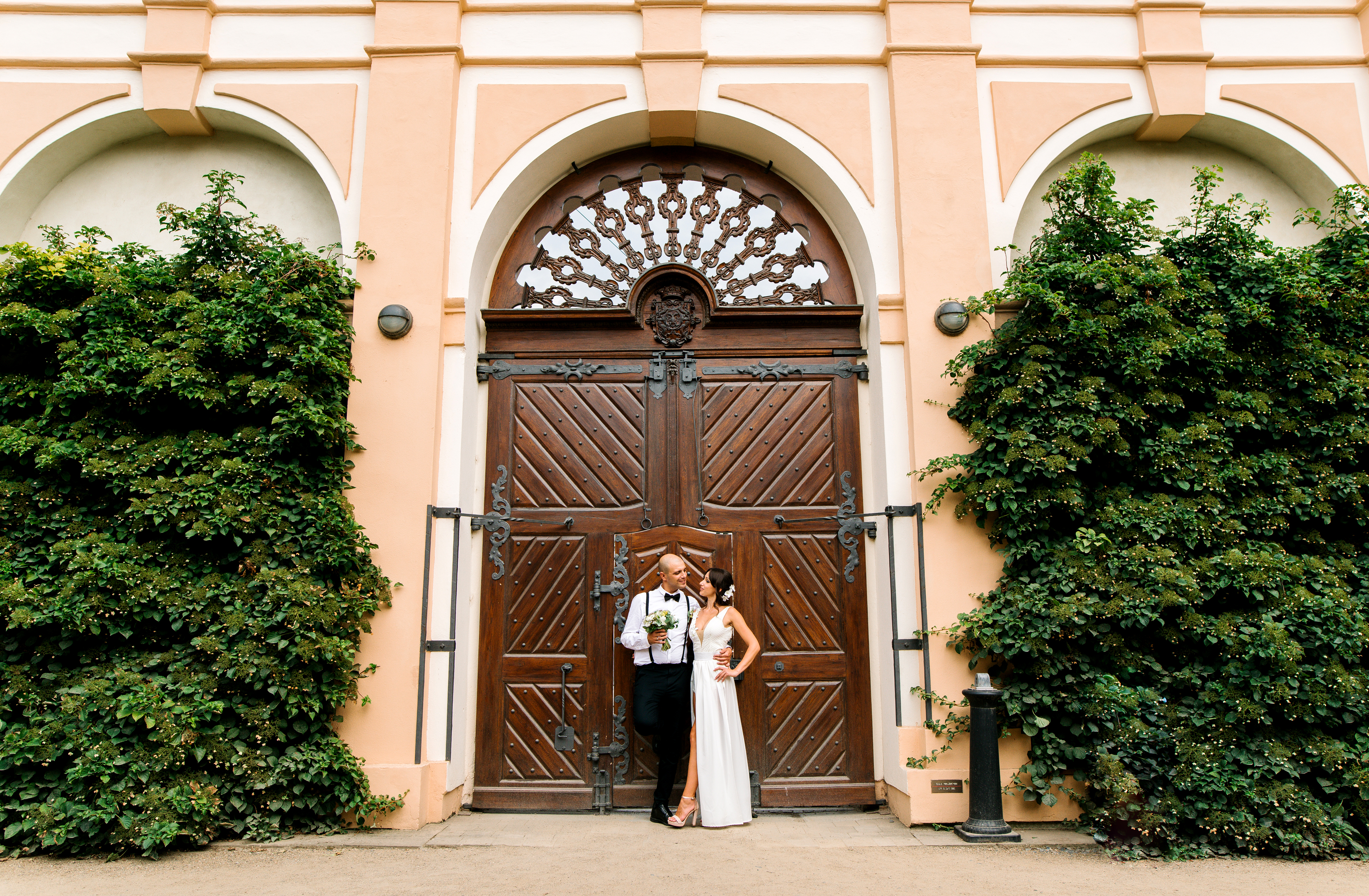 Great Wedding Pictures that Perfectly Capture Feeling & Mood